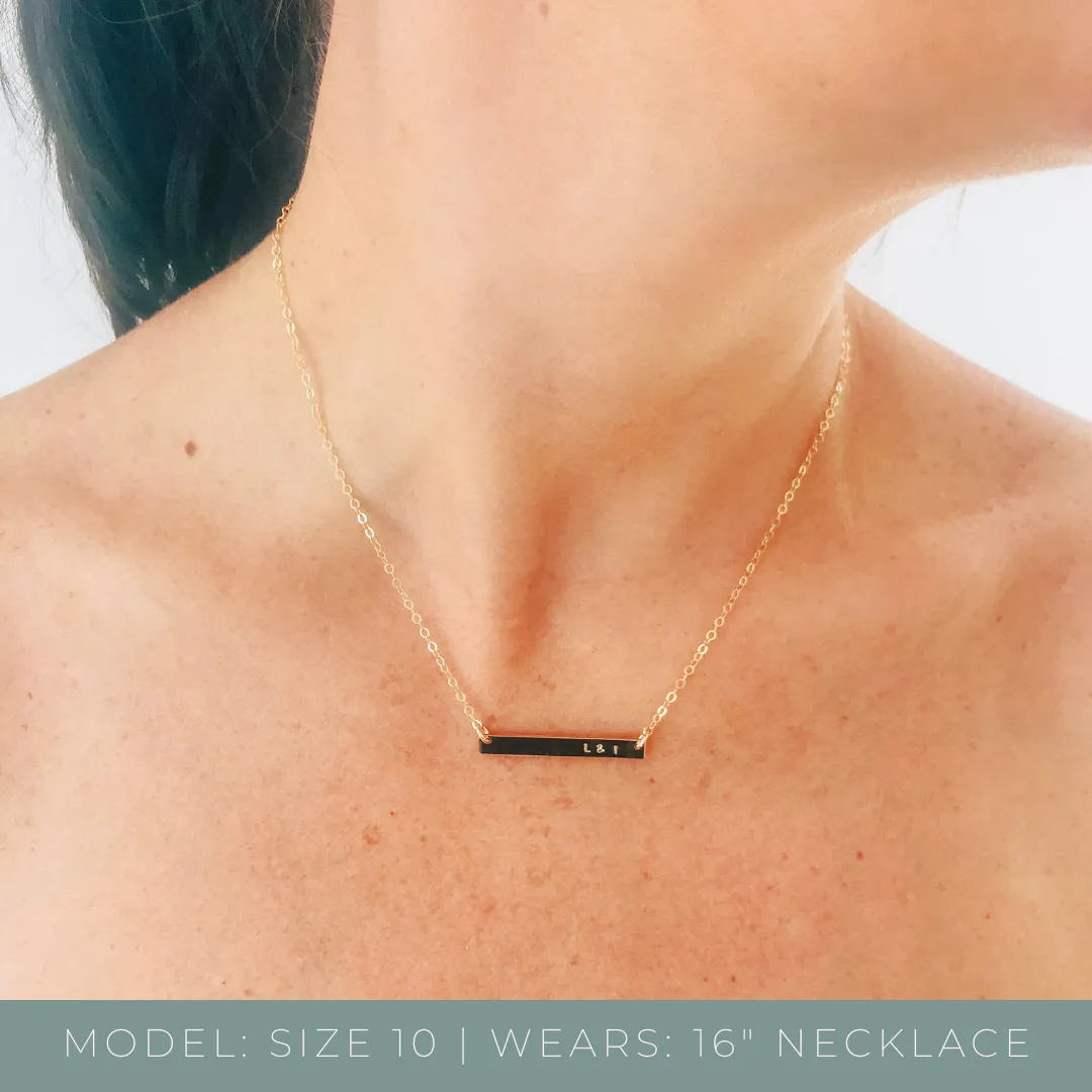 Eva • Short Skinny Bar Necklace